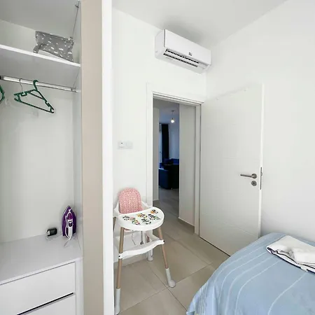 Olive Branch By Holidaykeys * Agios Georgios (Kyrenia)