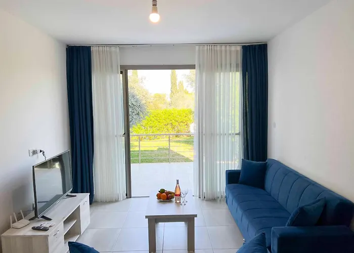 Olive Branch By Holidaykeys * Agios Georgios (Kyrenia)